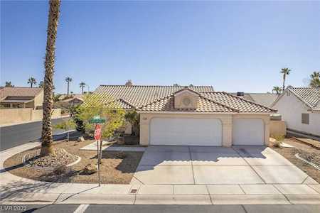 4748 Carefree Dr Las Vegas, NV 89122