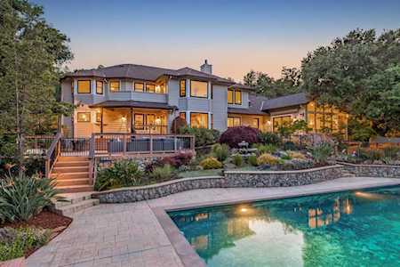 25601 Fernhill Dr LOS ALTOS HILLS, CA 94024
