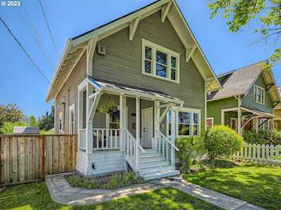 404 N School ST Newberg, OR 97132