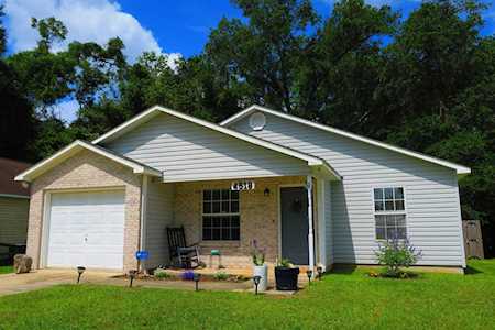 4518 Russell's Pond Ln Tallahassee, FL 32303