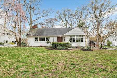 135 Crest Terrace Fairfield, CT 06825