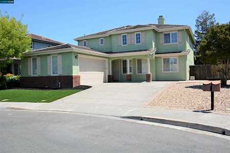 144 San Marco Way American Canyon, CA 94503