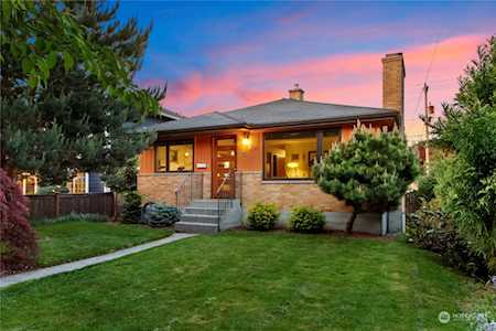 8144 18th Ave SW Seattle, WA 98106