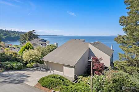 18355 17th Place NW Shoreline, WA 98177