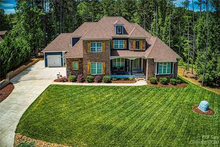 123 Wolf Hill Dr Mooresville, NC 28117