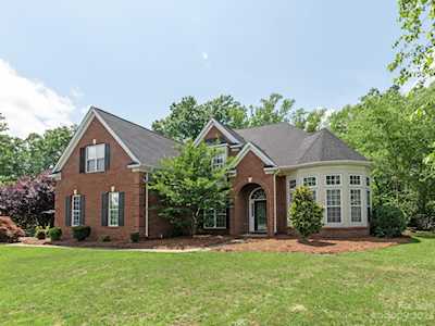 9720 Royal Colony Dr Waxhaw, NC 28173