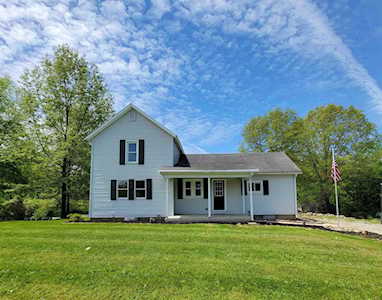 1921 N Mountain Lake Road Albion, IN 46701