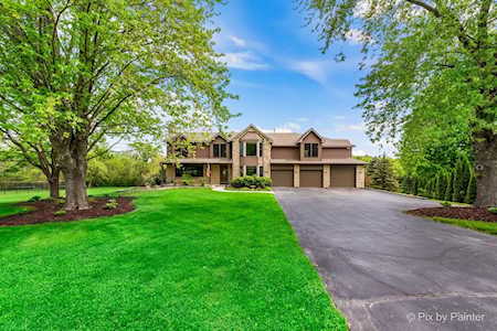 3N903 S Bridle Creek Dr St. Charles, IL 60175