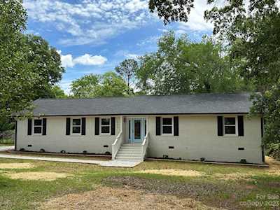 1303 Christopher Circle Rock Hill, SC 29730