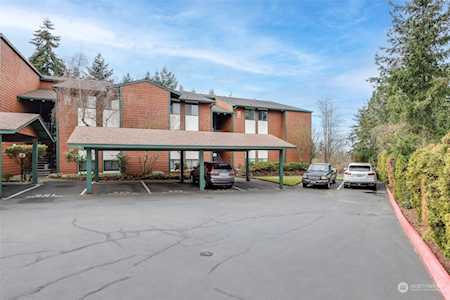 7324 N Skyview Ln #N302 Tacoma, WA 98406