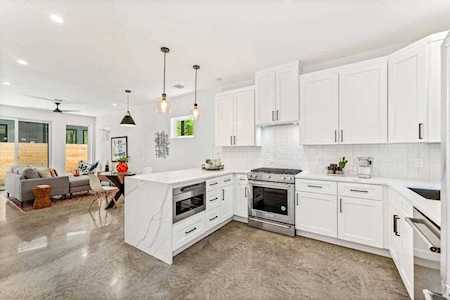3403 Cambridge CT #B Austin, TX 78723