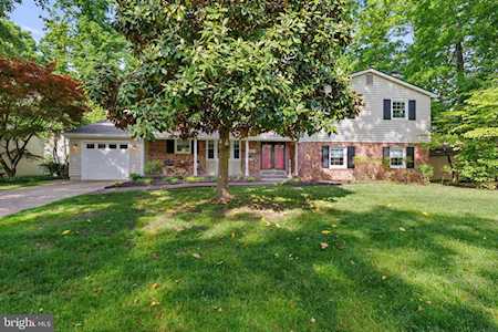 6902 Conservation Dr Springfield, VA 22153