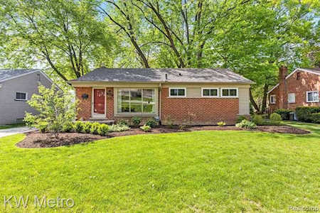 30441 Westfield St Livonia, MI 48150