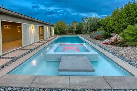 8940 Hickam Ave Las Vegas, NV 89129