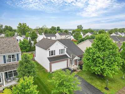1204 Deansway Drive Pataskala, OH 43062