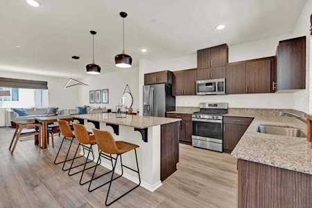 5212 Beachfront Cove #36 San Diego, CA 92154