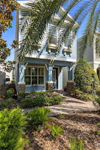 209 Cutlass WAY Oldsmar, FL 34677