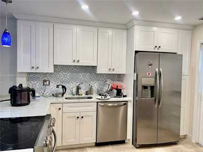 2510 SW 81st Ave #206 Davie, FL 33324