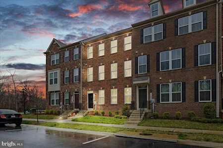 11001 Oswestry St Waldorf, MD 20603