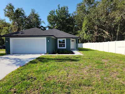 126 Dr. Martin Luther King, Jr St SE Fort Meade, FL 33841