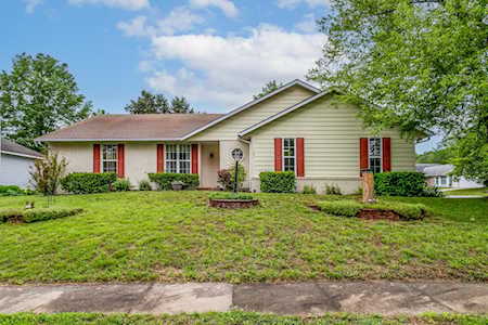 1601 Jesse LN Columbia, MO 65203