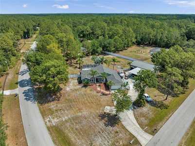27709 Robin Roost Ln Wesley Chapel, FL 33544