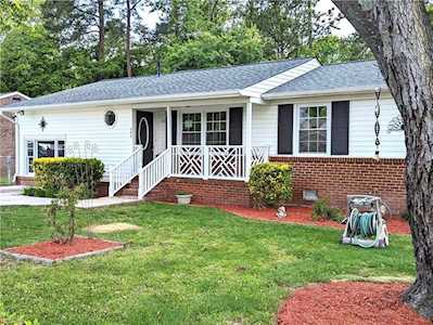 504 Hubbard Ln Williamsburg, VA 23185