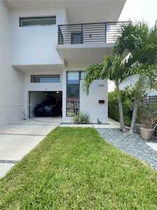 3055 SW 21st Ter #3055 Miami, FL 33145