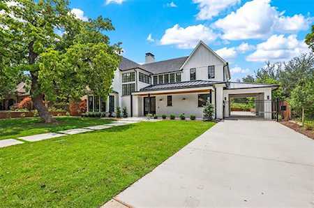 109 Crestwood Drive Fort Worth, TX 76107