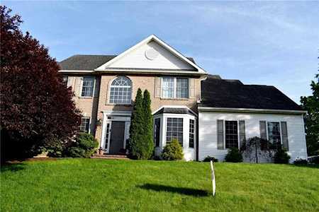 5871 Royal Fern Allentown, PA 18104