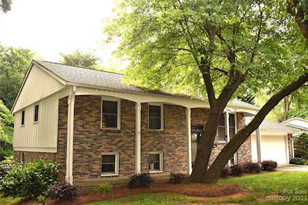 1534 Timberlane St Gastonia, NC 28054