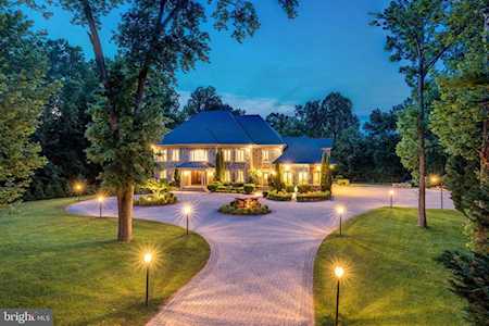 6822 Georgetown Pike Mclean, VA 22101