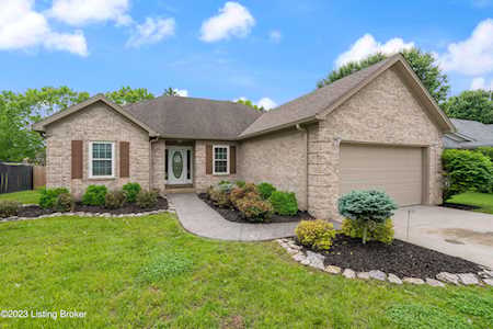 572 Beechwood Ave Shepherdsville, KY 40165