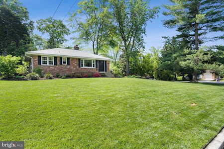 2005 Jamestown Rd Alexandria, VA 22308