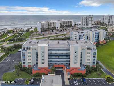 Ocean Walk Condos For Sale New Smyrna Beach - Ocean Walk Condominiums