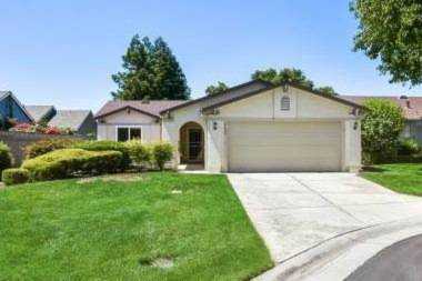 7664 Sunmore Lane Sacramento, CA 95828