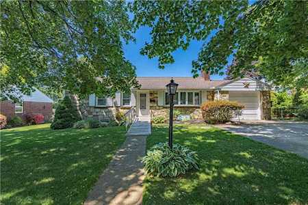 1510 Eaton Ave Bethlehem, PA 18018