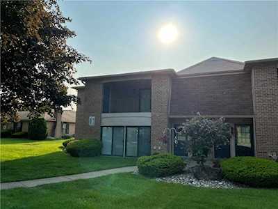 2688 Rolling Green Place Macungie, PA 18062