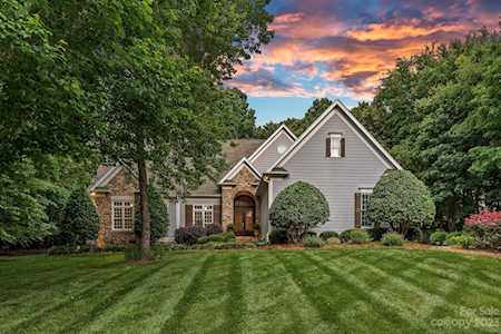 227 Wild Harbor Rd Mooresville, NC 28117