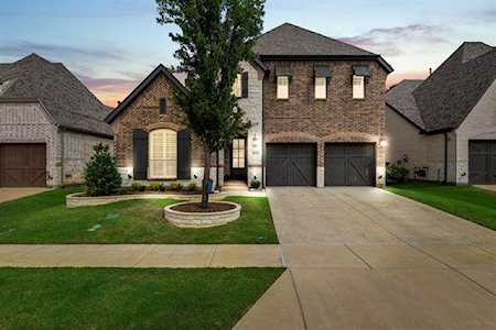 8252 Halifax The Colony, TX 75056