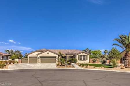 8300 Tursi Lodge Ct Las Vegas, NV 89131
