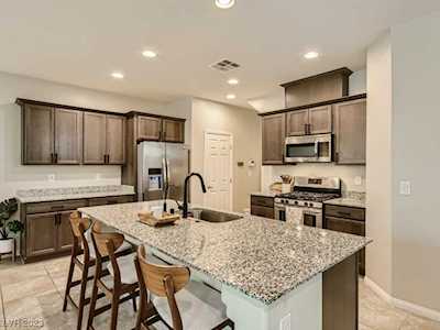 6679 Salt Pond Bay St Las Vegas, NV 89149