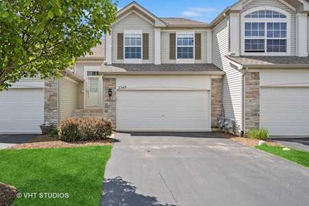 2349 Summerlin Dr Aurora, IL 60503