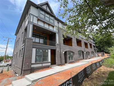3015 Kalex Ct Charlotte, NC 28204