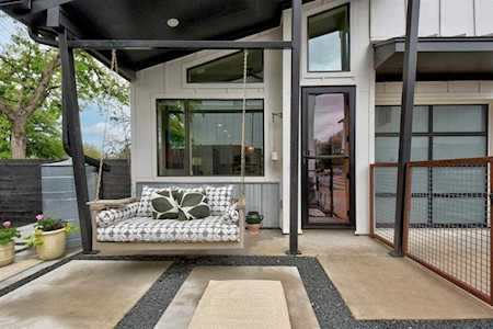 908 Brass ST #2 Austin, TX 78702