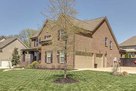 7019 Whisperwood Ave Spring Hill, TN 37174