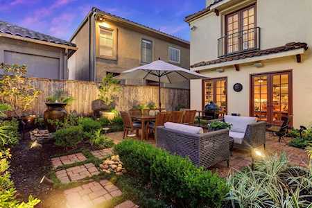 5002 Tangle Ln Houston, TX 77056