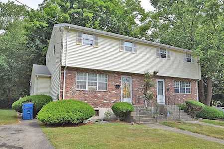 20-22 Raechel Rd Randolph, MA 02368