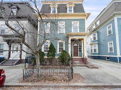 478 West Fountain St Providence, RI 02903