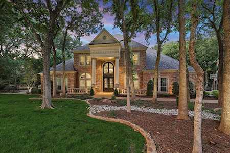 2716 Gentle Drive Flower Mound, TX 75022